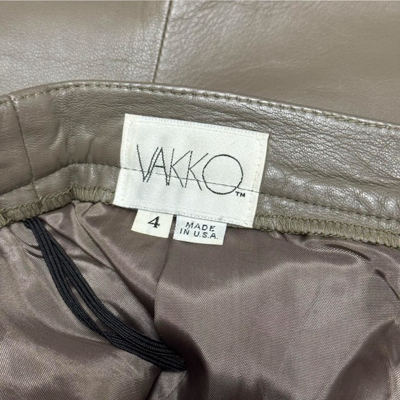 Vintage Vakko Genuine Leather Midi Skirt - Taupe/Mushroom - Made in USA - Size 4 - Picture 7 of 8